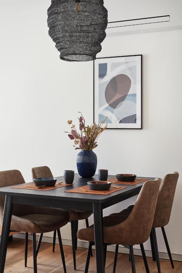 Prague Days - Stylish Apartments With Terrace - Parking - Quiet Area エクステリア 写真
