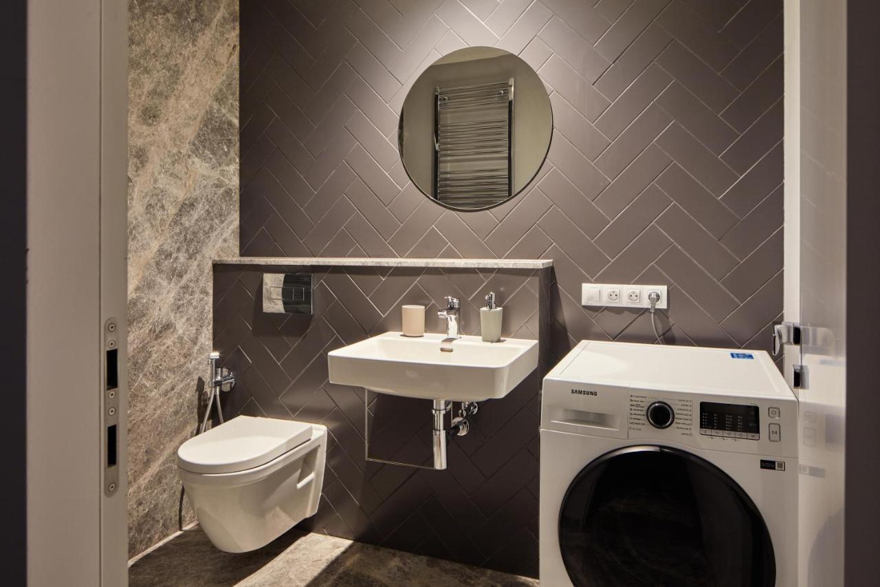 Prague Days - Stylish Apartments With Terrace - Parking - Quiet Area エクステリア 写真