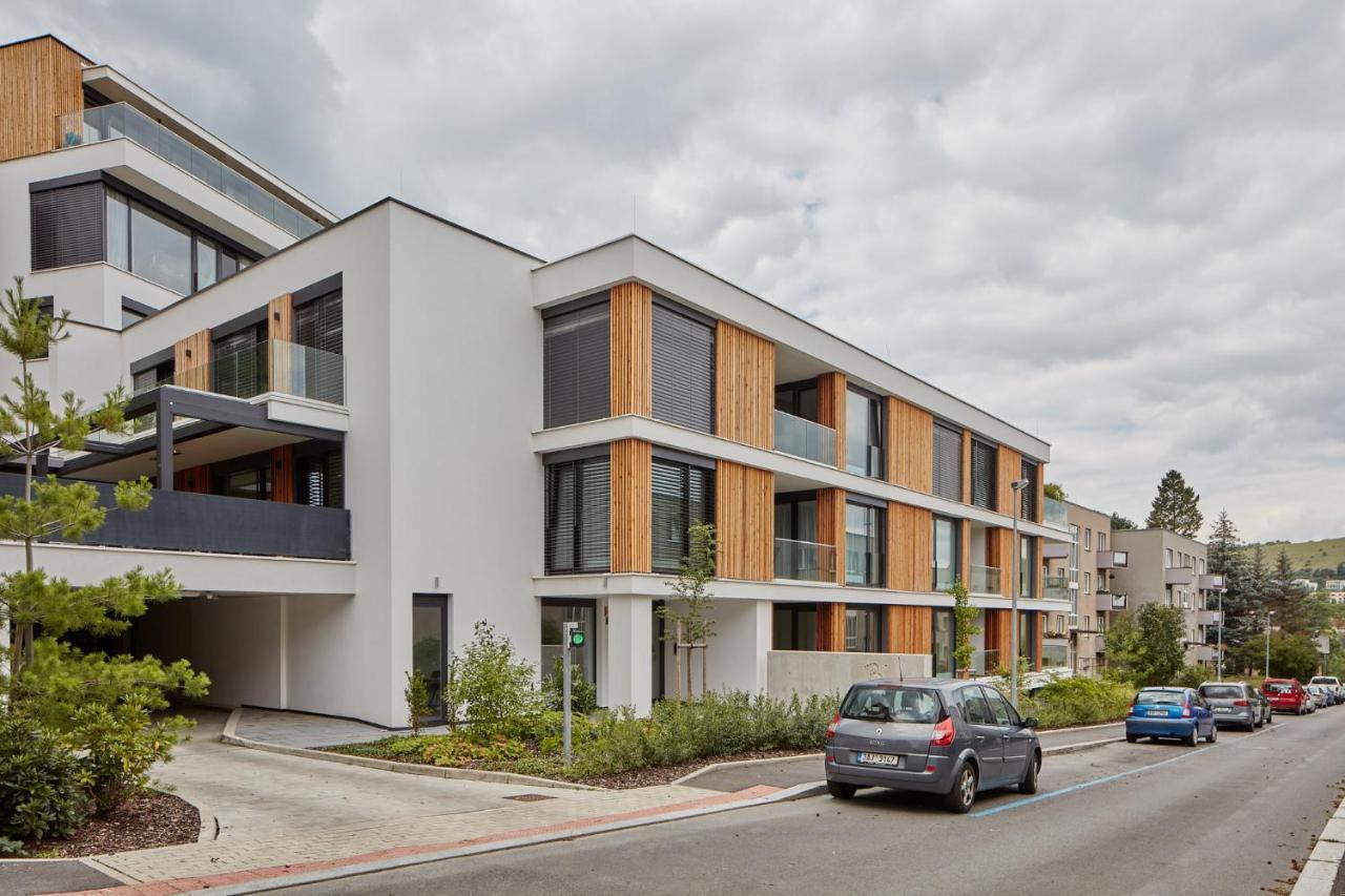 Prague Days - Stylish Apartments With Terrace - Parking - Quiet Area エクステリア 写真