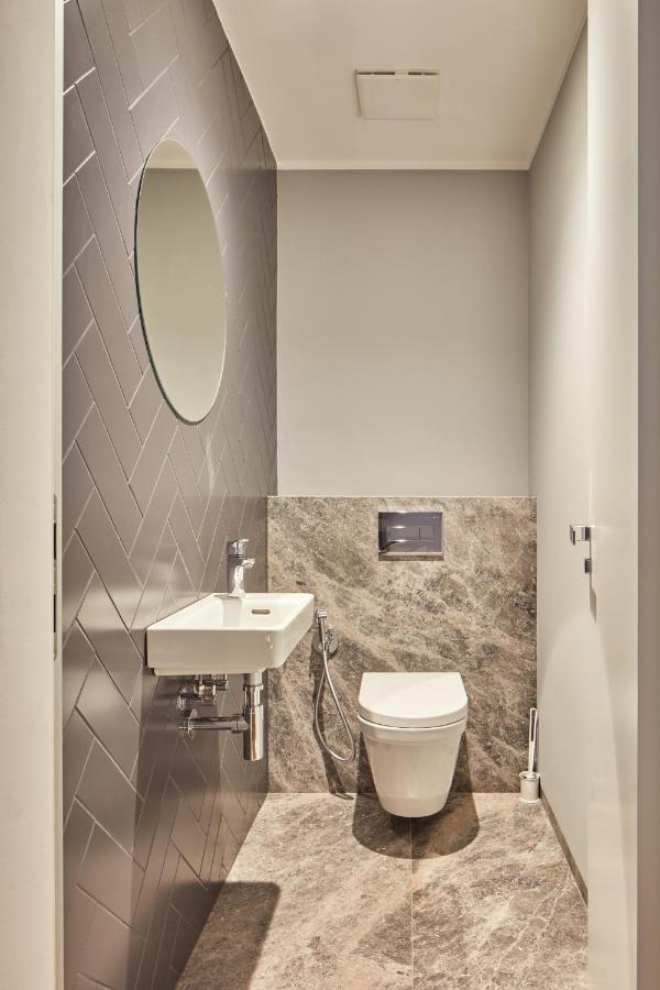 Prague Days - Stylish Apartments With Terrace - Parking - Quiet Area エクステリア 写真